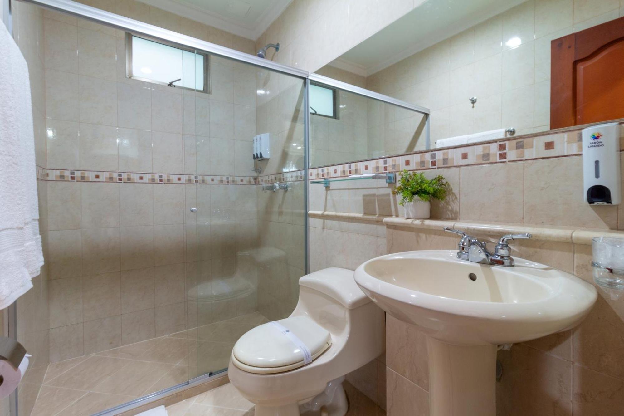 Hotel Costa Bonita Монтерия Экстерьер фото