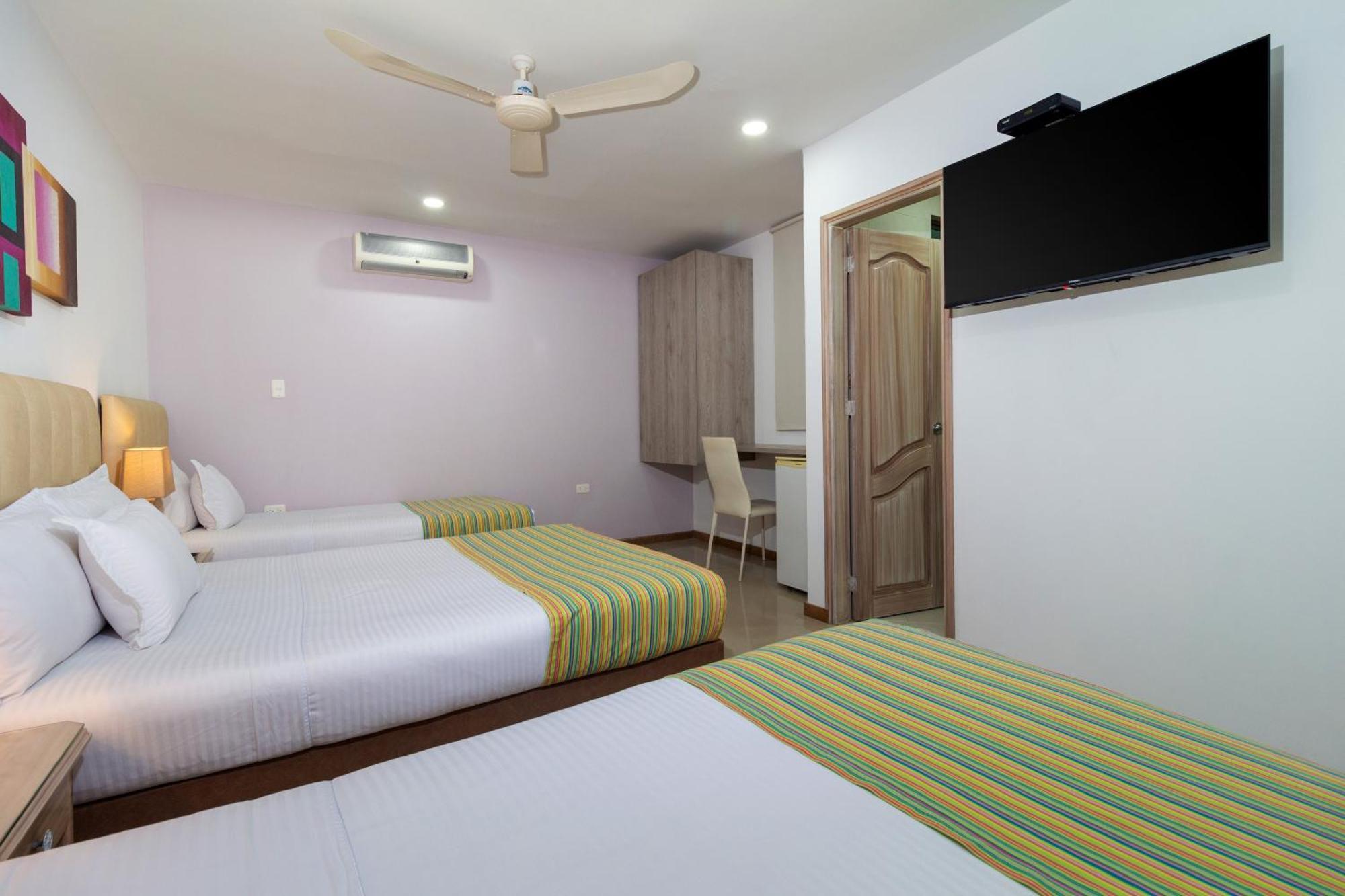 Hotel Costa Bonita Монтерия Экстерьер фото