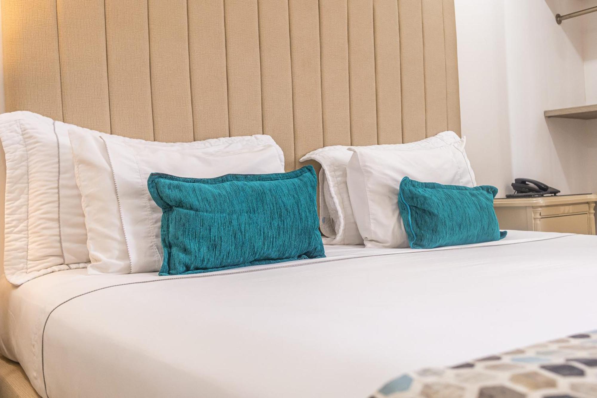 Hotel Costa Bonita Монтерия Экстерьер фото